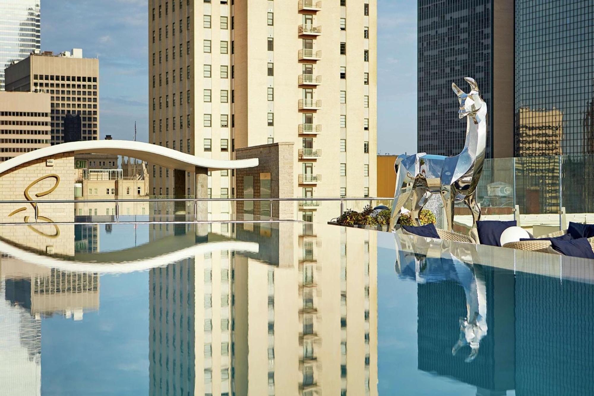 The Statler Dallas, Curio Collection By Hilton Exterior photo